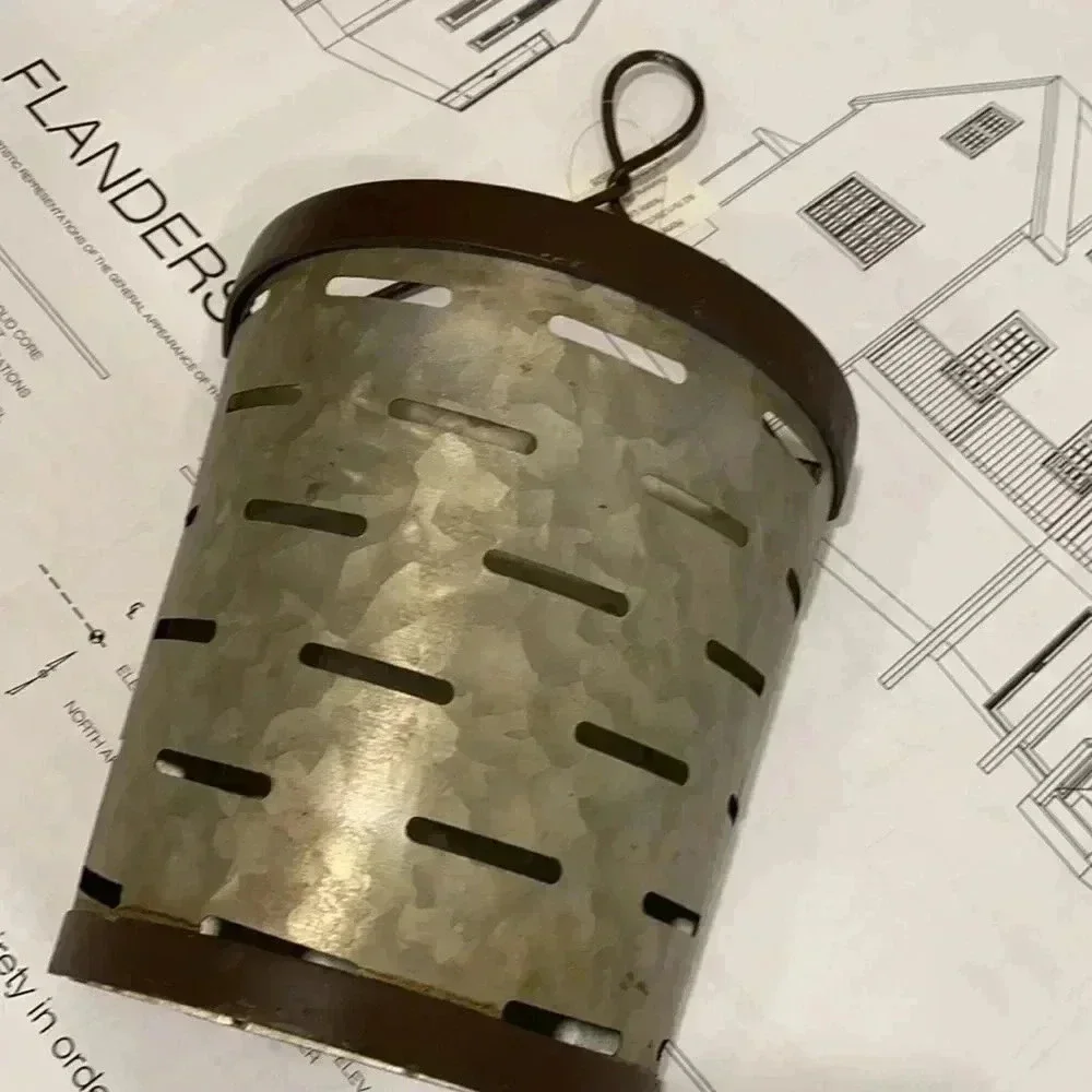 Olive basket decor